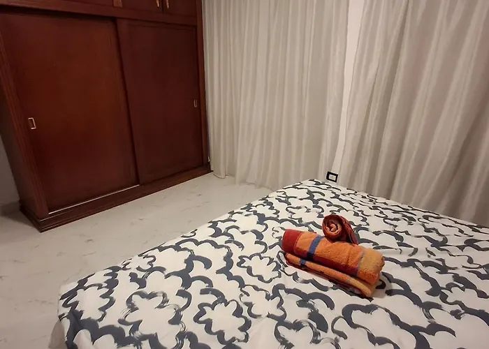 1 Delta Apartment *